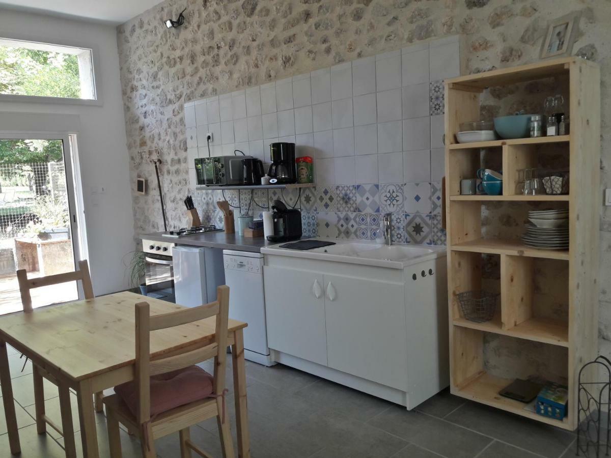 La Marelle Acomodação com café da manhã Avrillé-les-Ponceaux Exterior foto